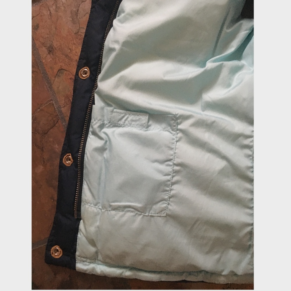 J.Crew Navy Puffer Vest - Picture 3 of 4